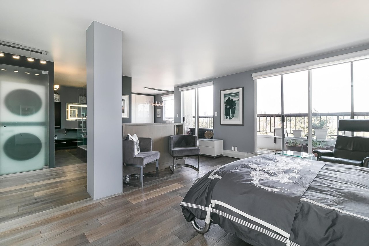 1702-320 Royal Avenue, New Westminster