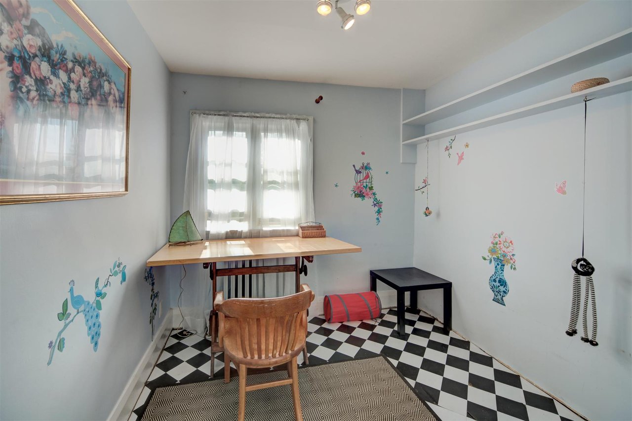 83 Birchcliff Ave