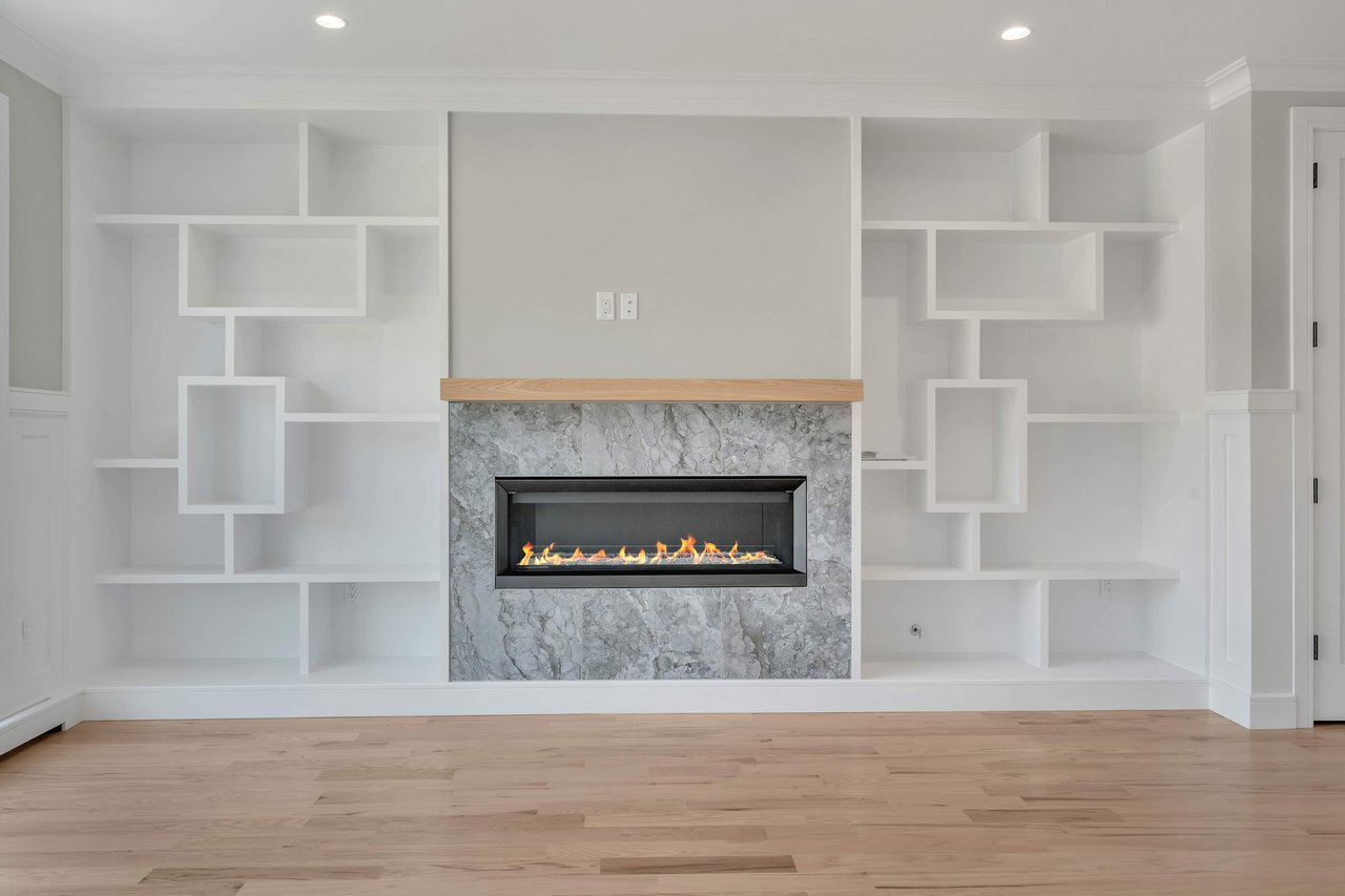 220 E Central Blvd