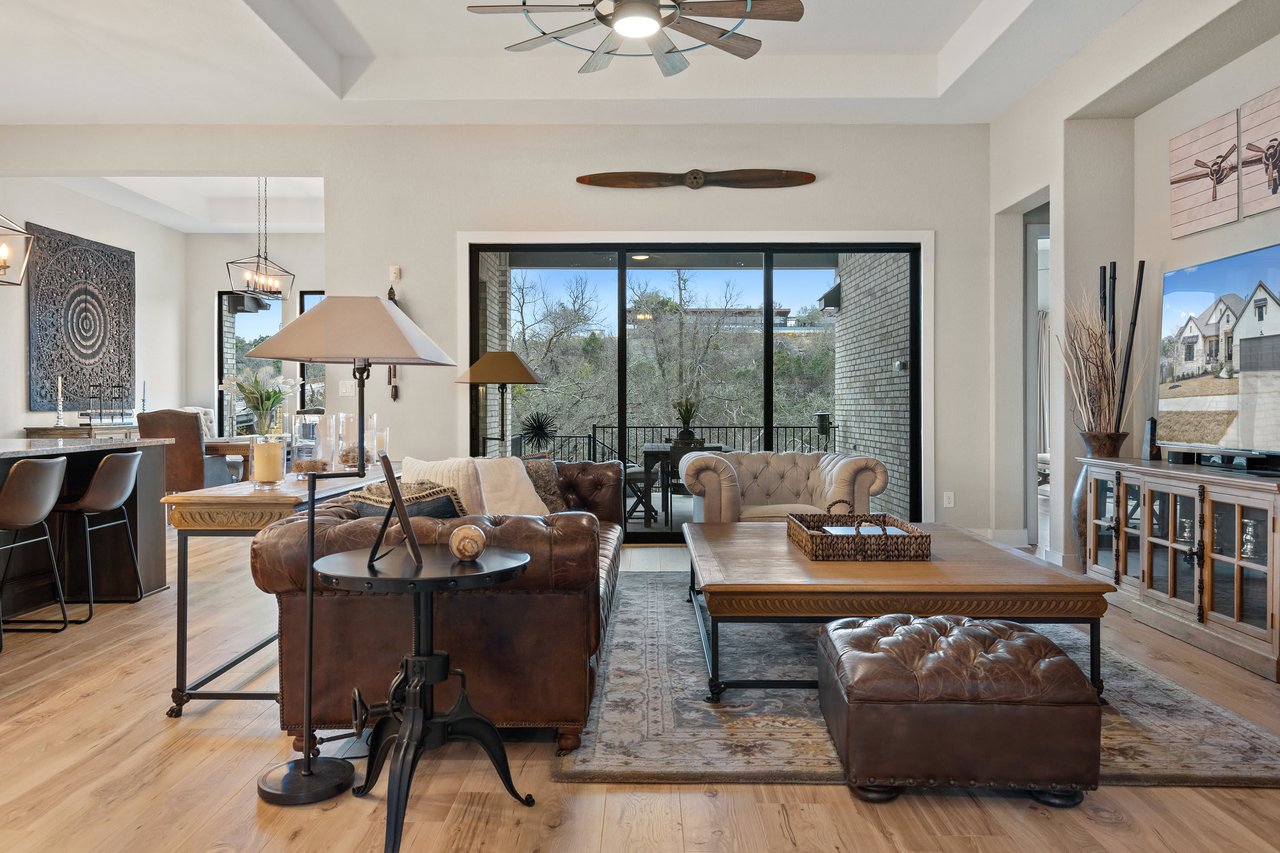 105 Hollytree Court
