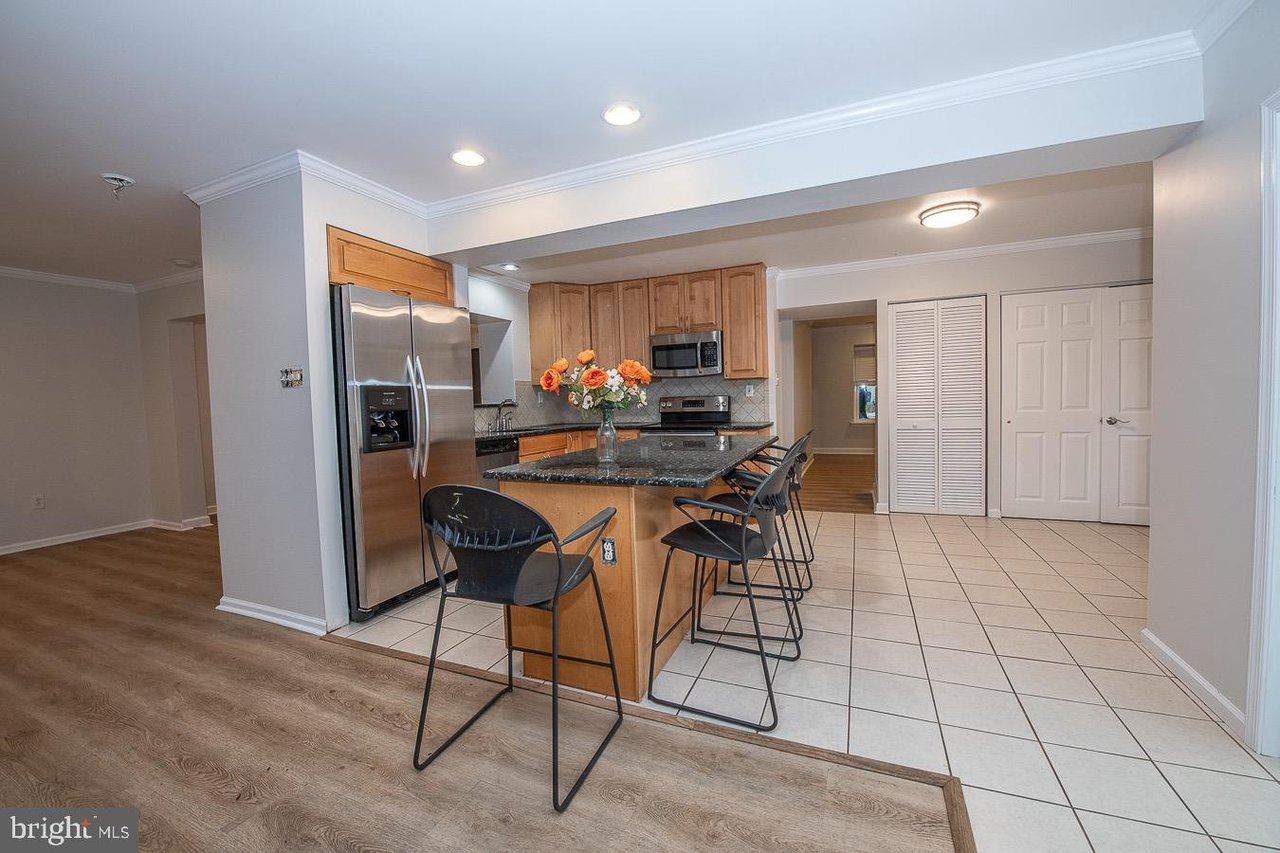 82 Woodbine Way
