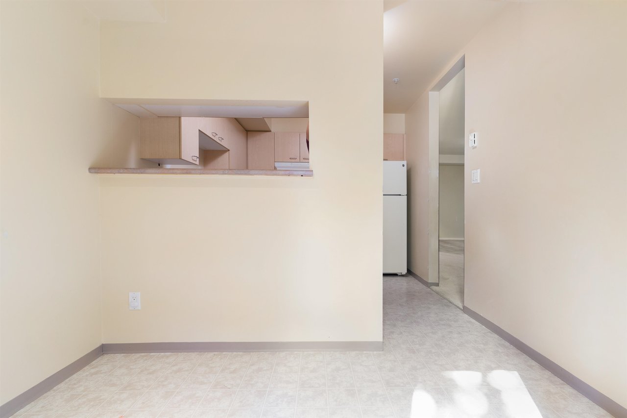 15-9977 138 St