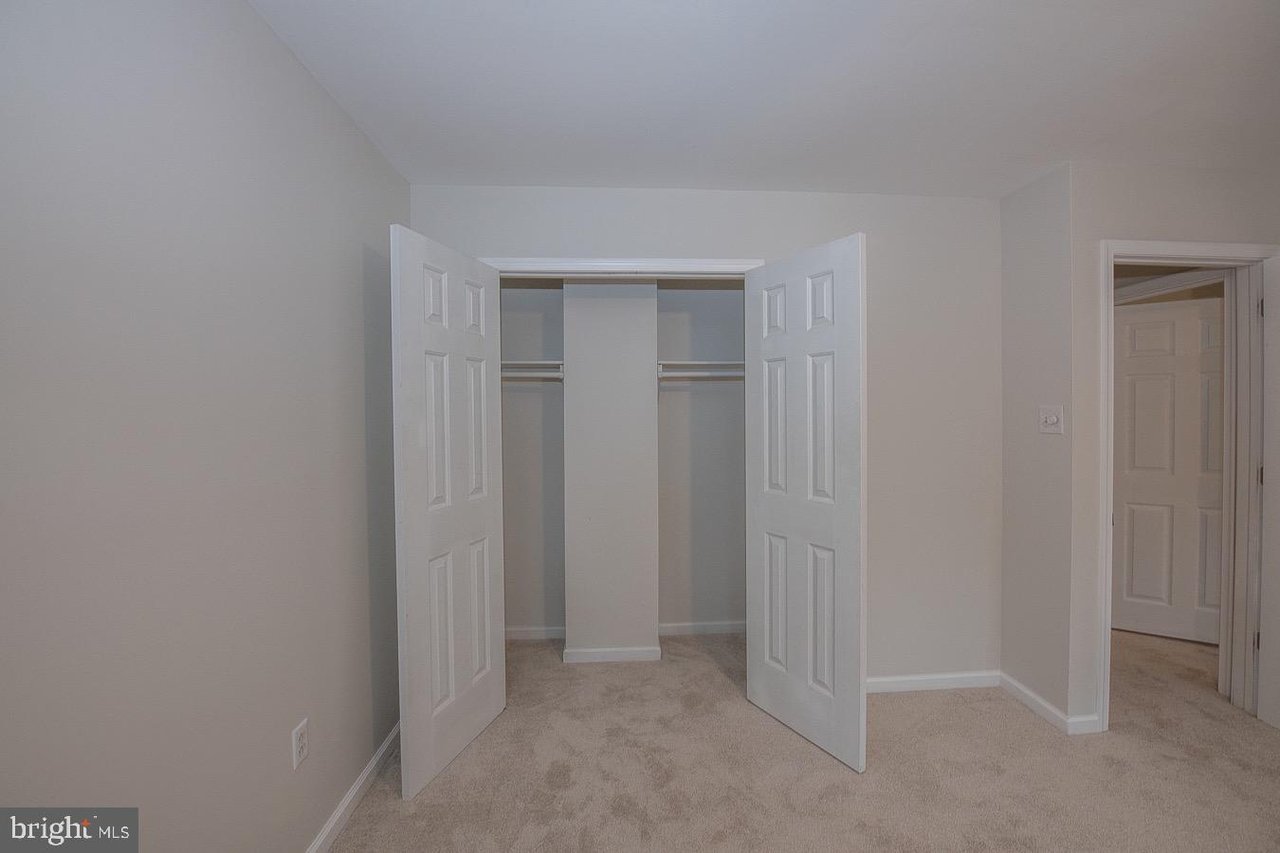 82 Woodbine Way