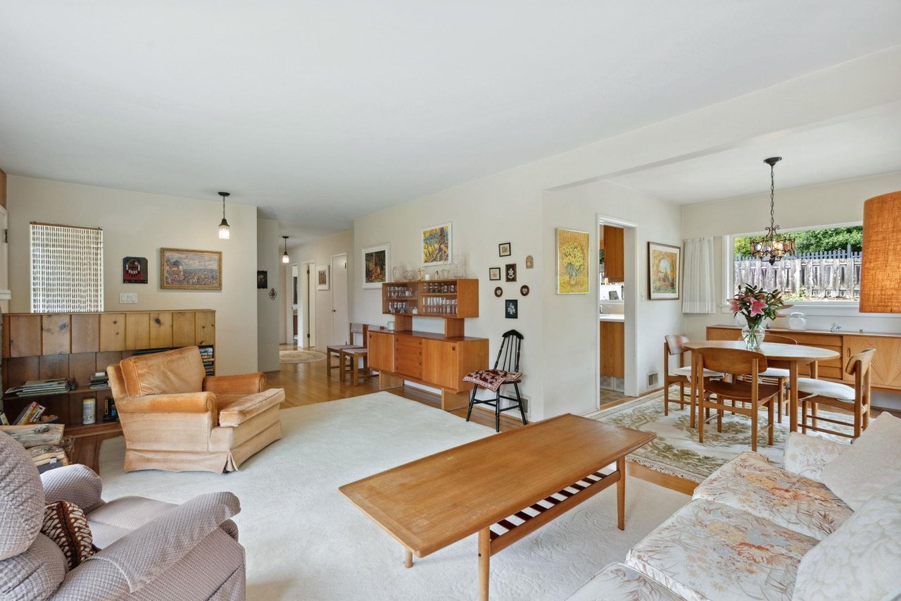1375 Ottawa Ave