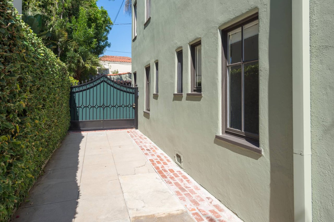 Hancock Park Trophy Mediterranean Revival Duplex