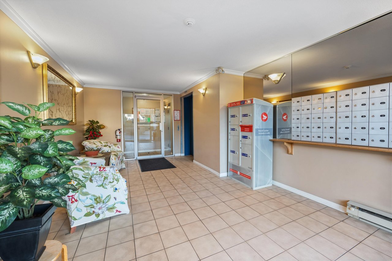 109-11240 Mellis Dr