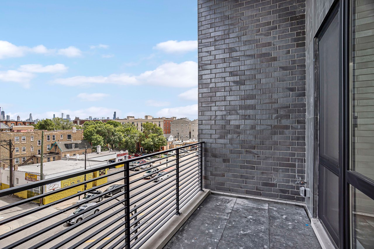 SOMA Condominiums - Bucktown