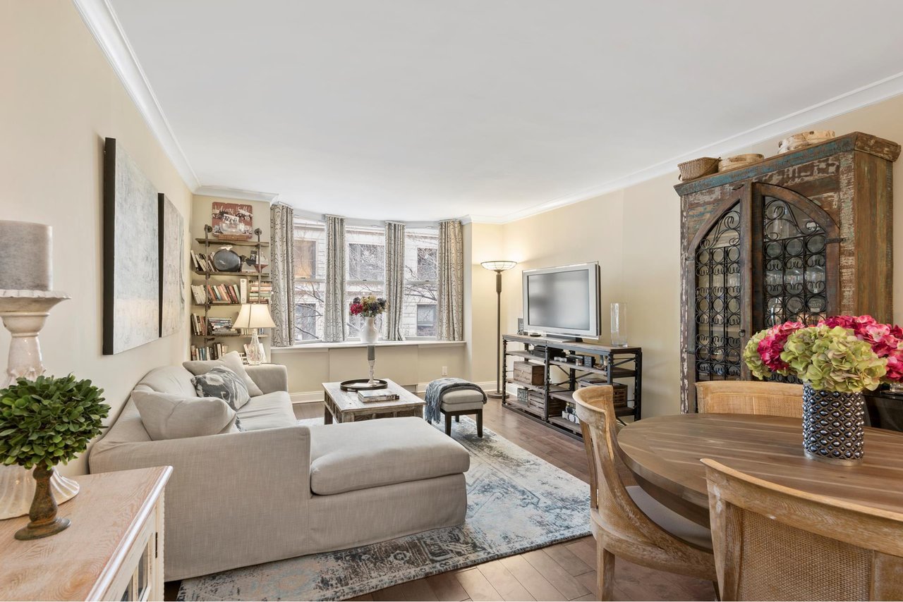 2250 Broadway Apt #3F