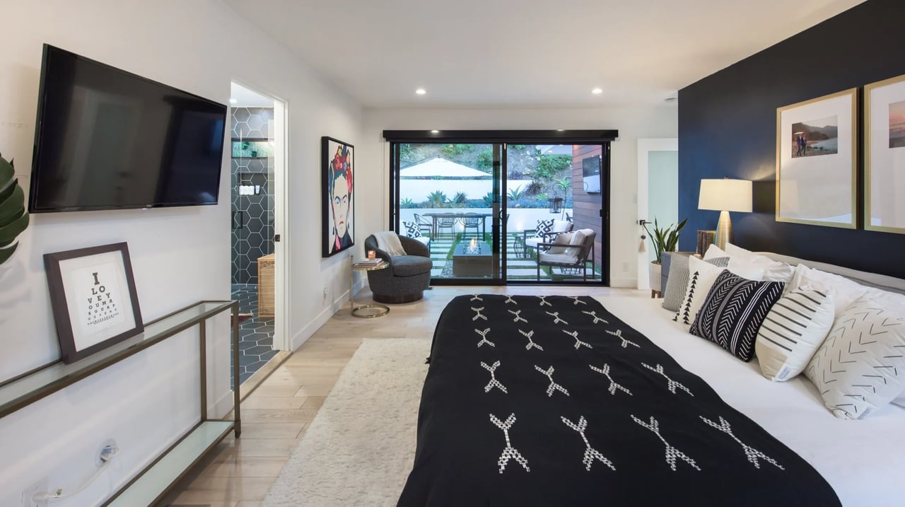 3901 ½ Ventura Canyon