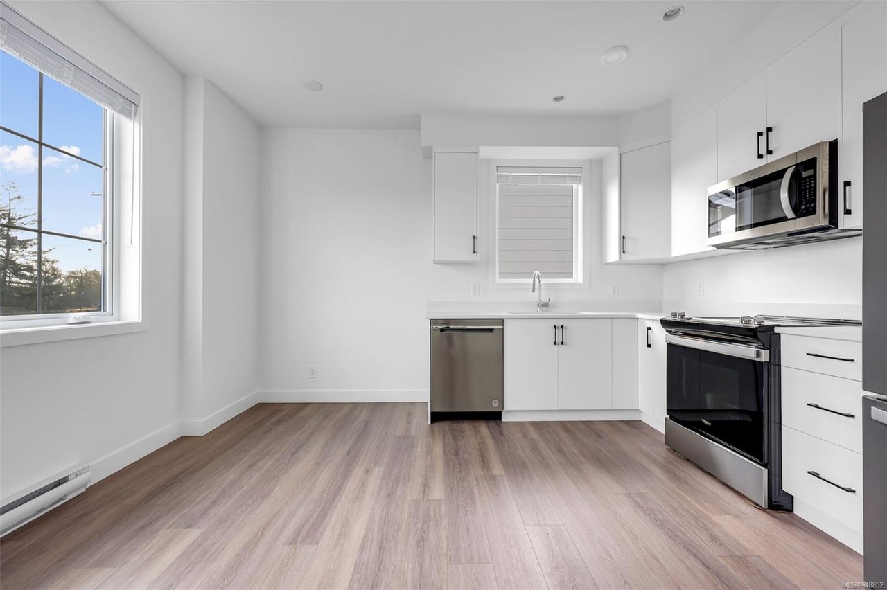 7058 Central Saanich Rd, Central Saanich