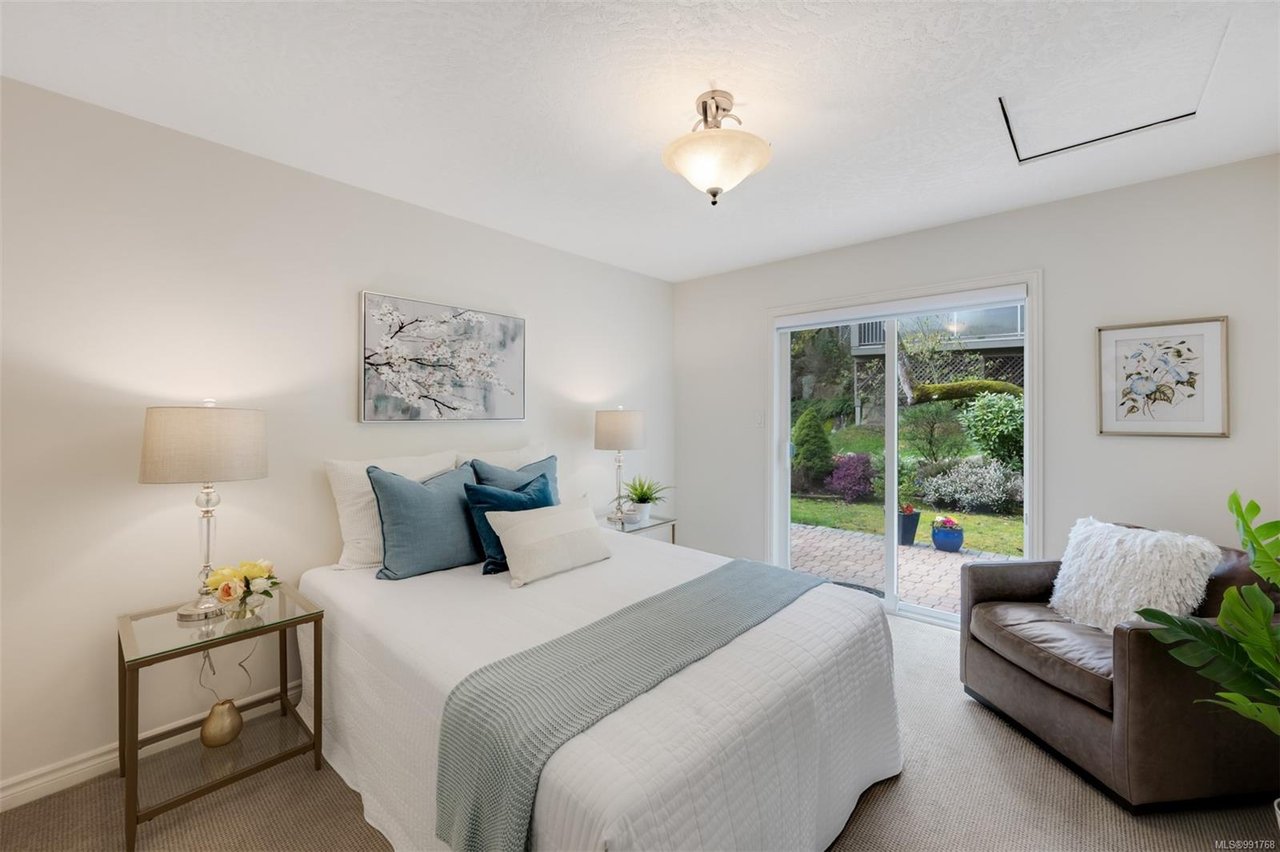 32-108 Aldersmith Pl