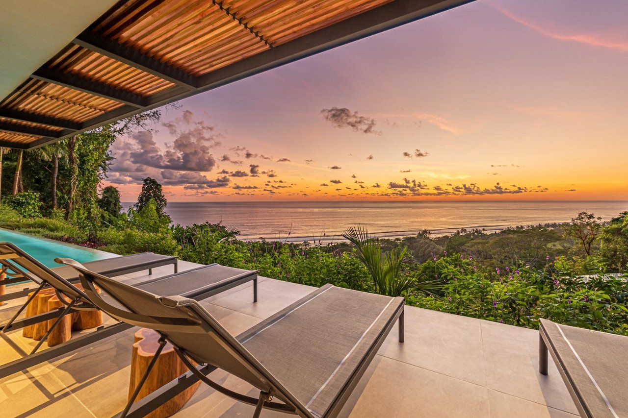 Designer Tropical Ocean View Home, Dominical, Puntarenas