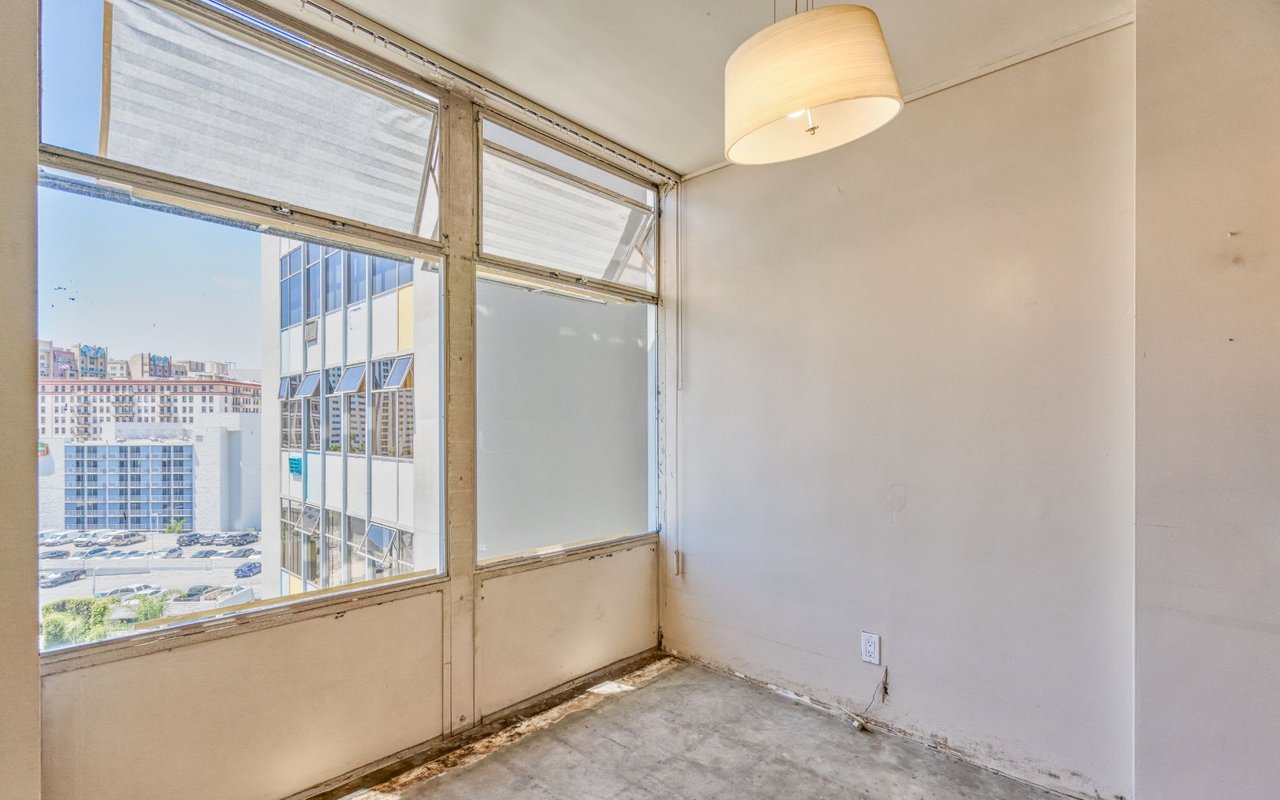 100 Atlantic Avenue Unit: 915