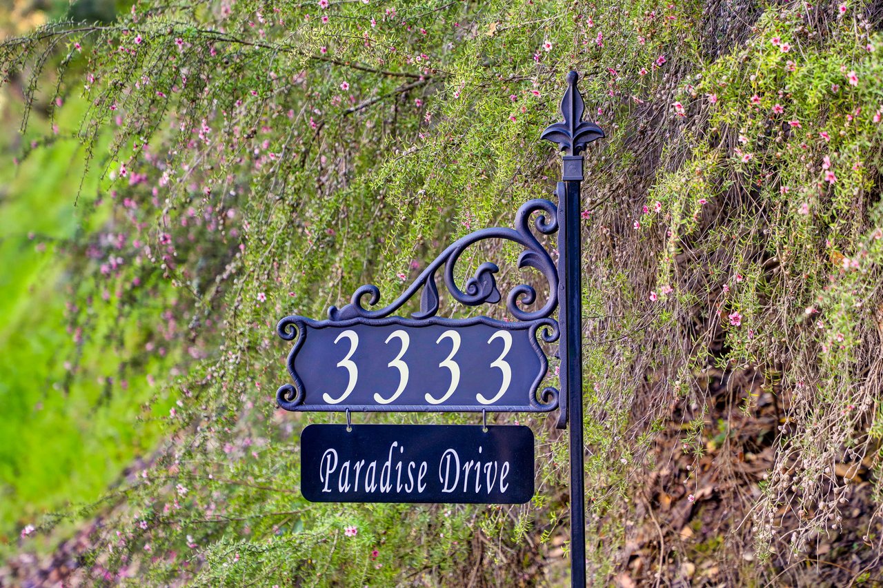Paradise Retreat