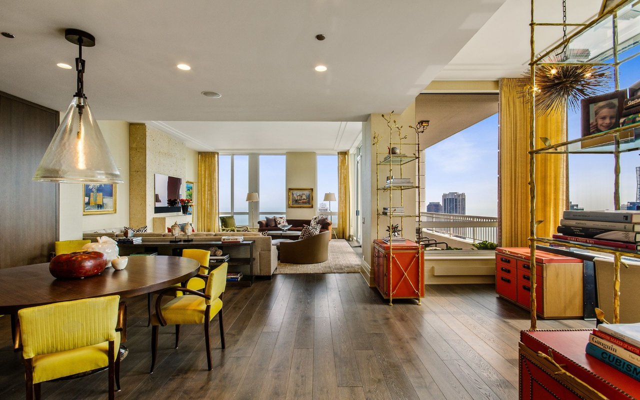 55 E Erie St, #5401 