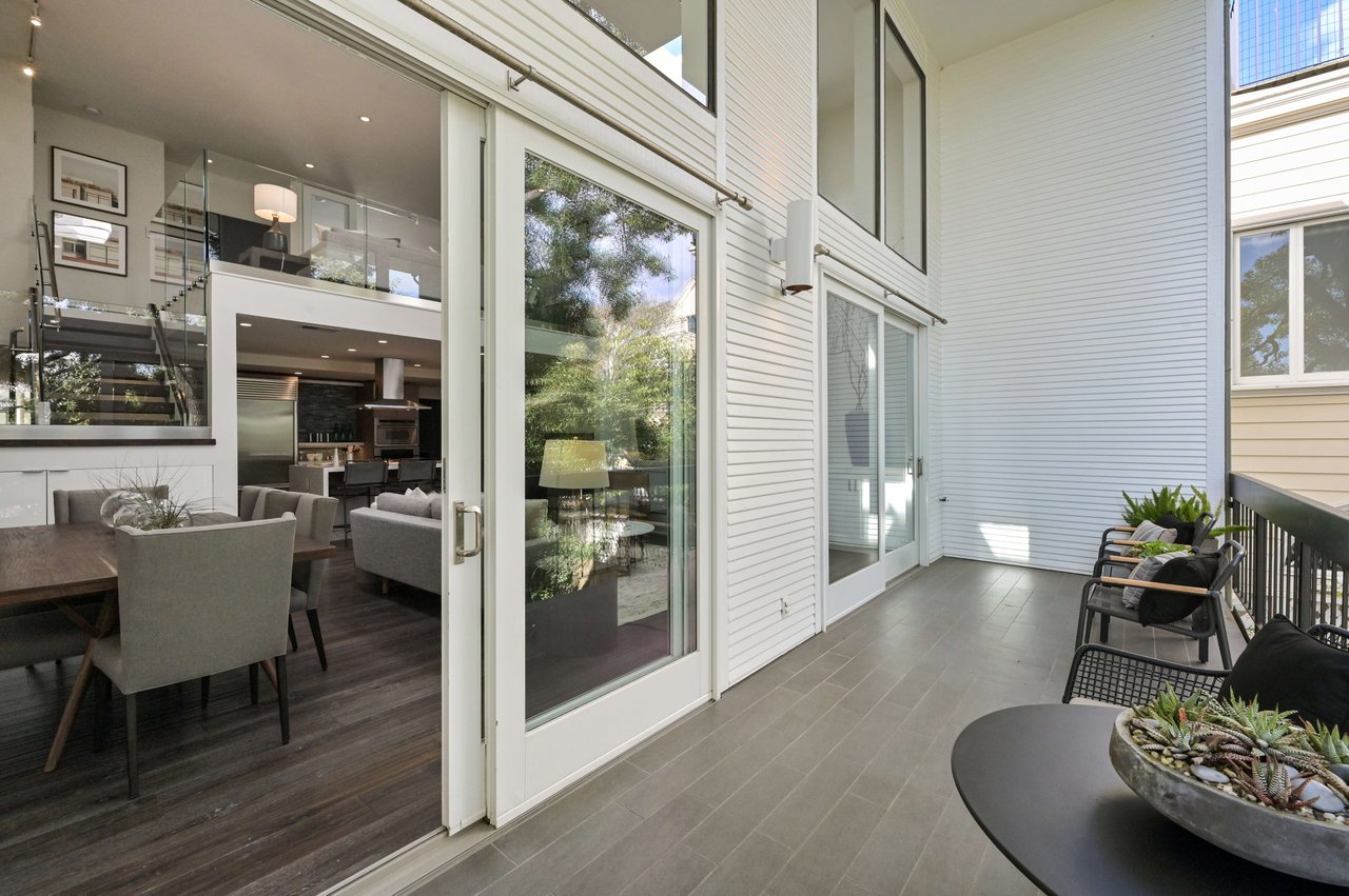 Stylish Duplex Penthouse Steps to Alta Plaza