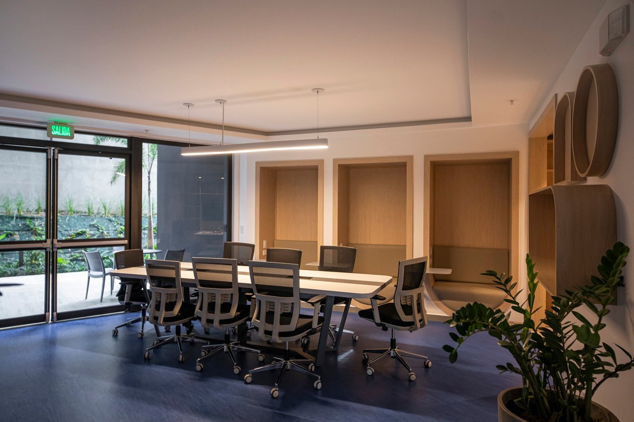 Corner Penthouse Nucleo Sabana, San Jose