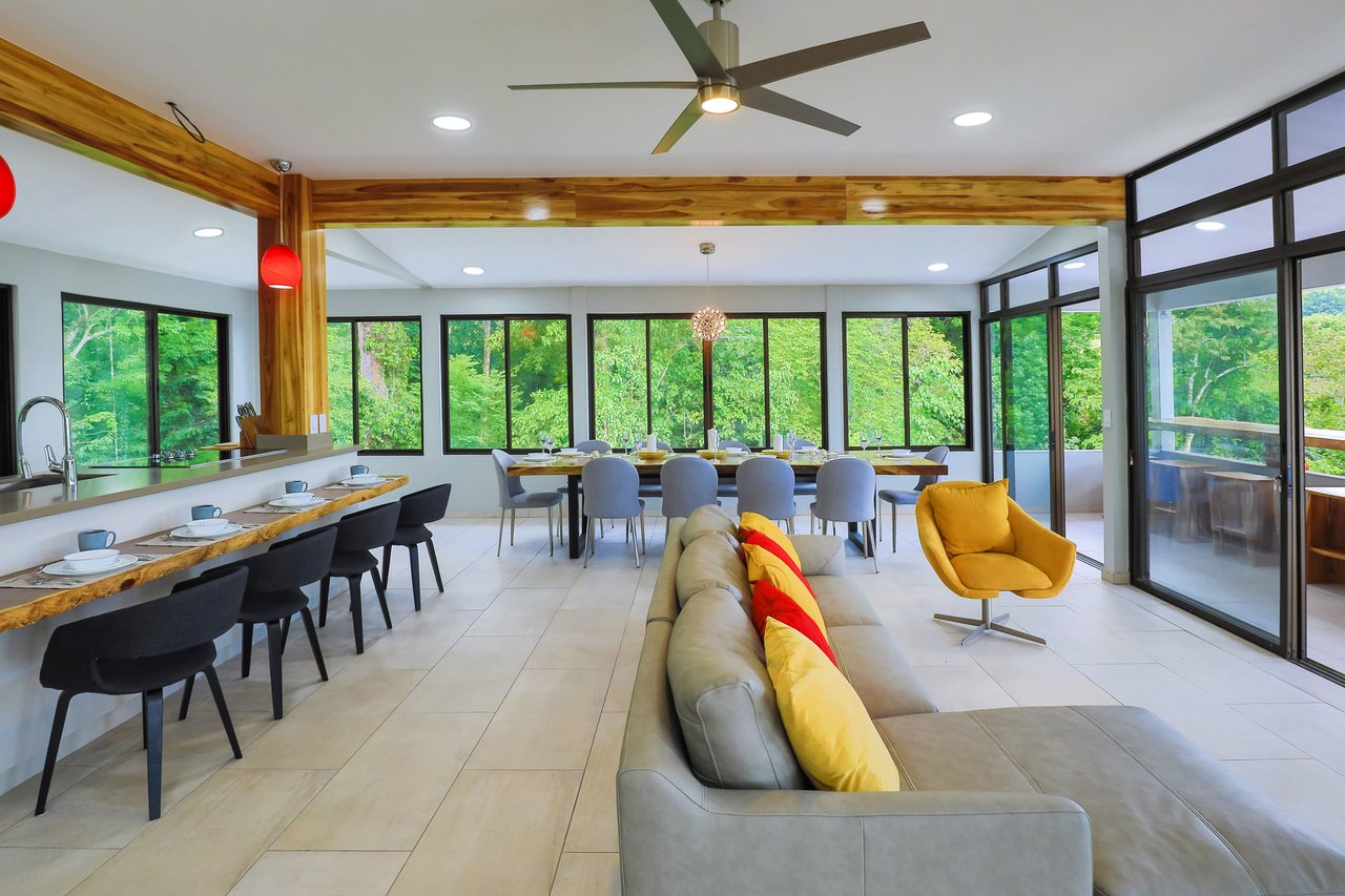 Rainforest Estate with Guest House, Dominical, Puntarenas