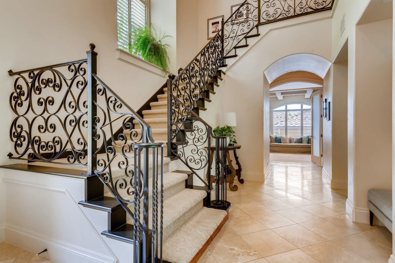 2213 Warbler Way