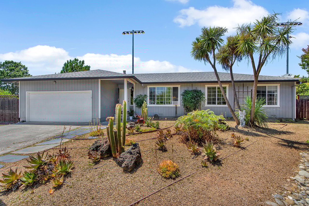 2351 Marsh Ct. 
