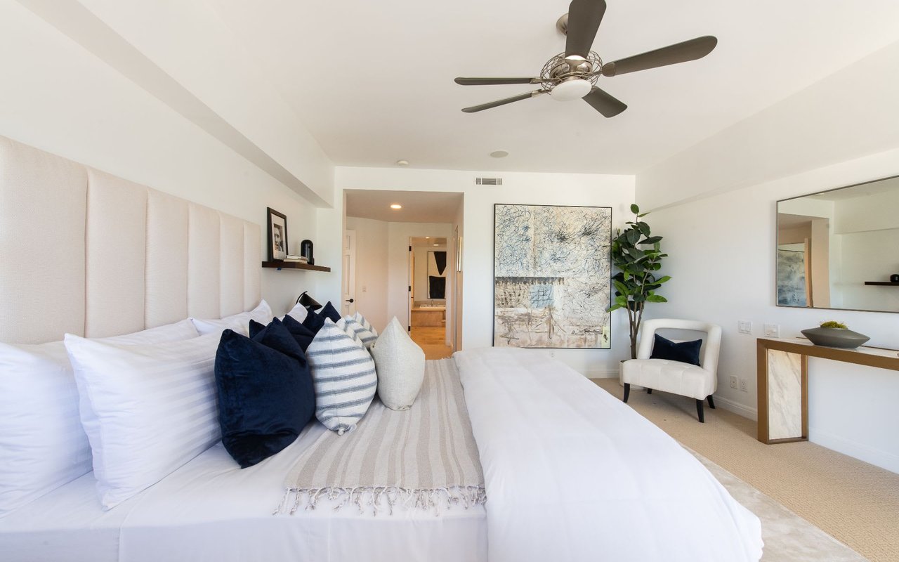 228 Hazel Dr