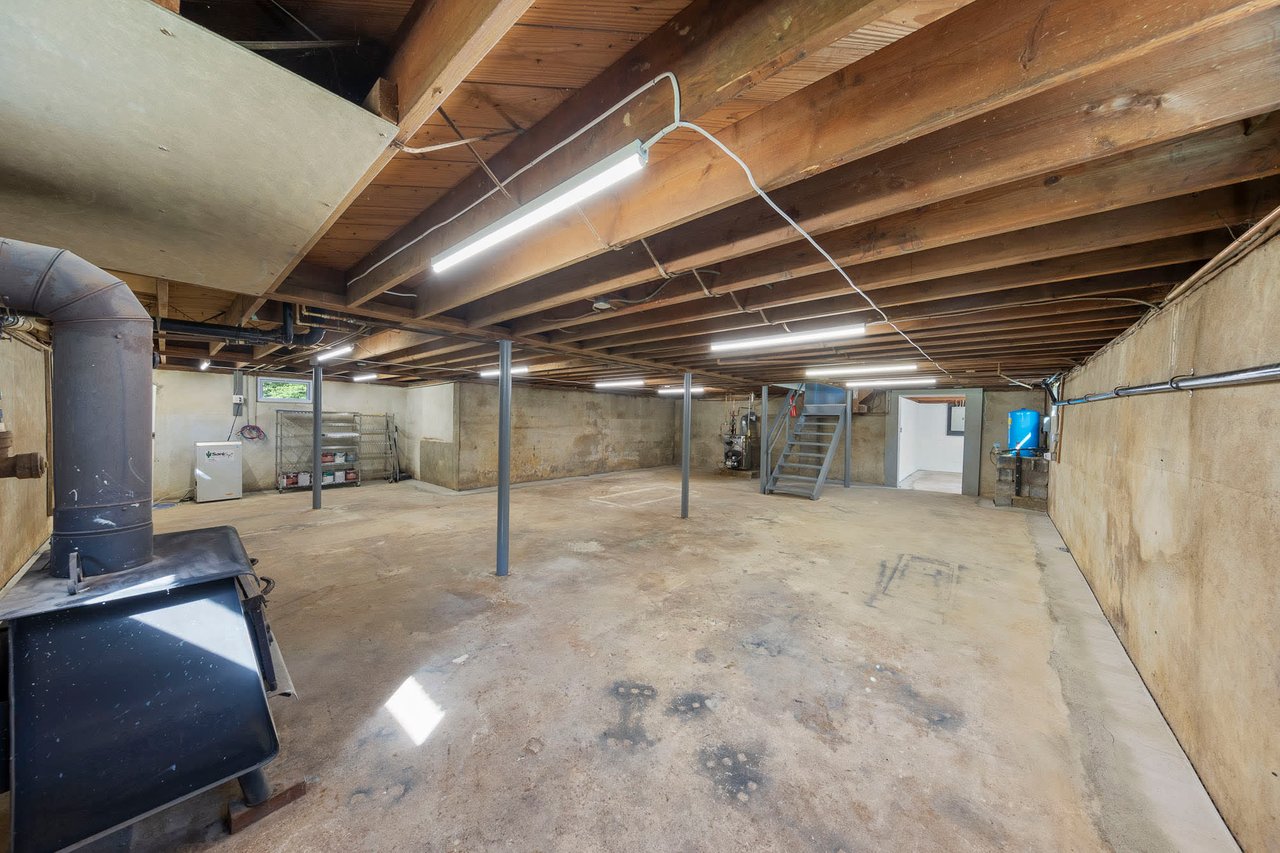 148 Foothill Rd