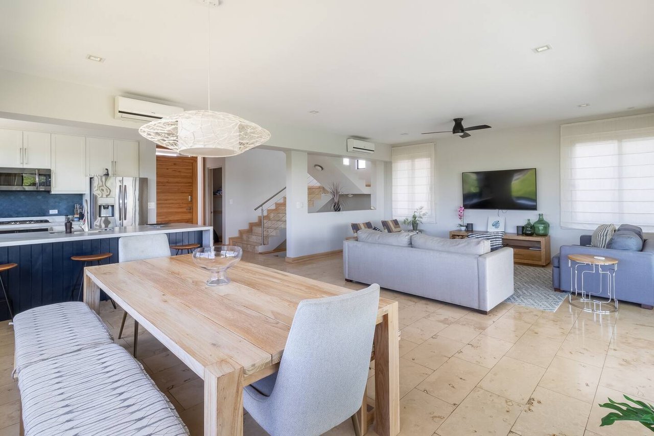 Coastal Hilltop Ocean View Home, Tamarindo, Guanacaste