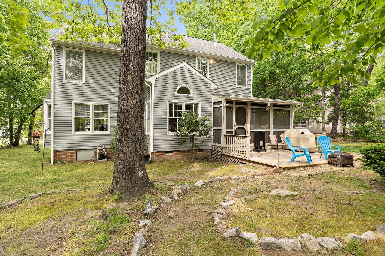 6007 Oak Landing Drive