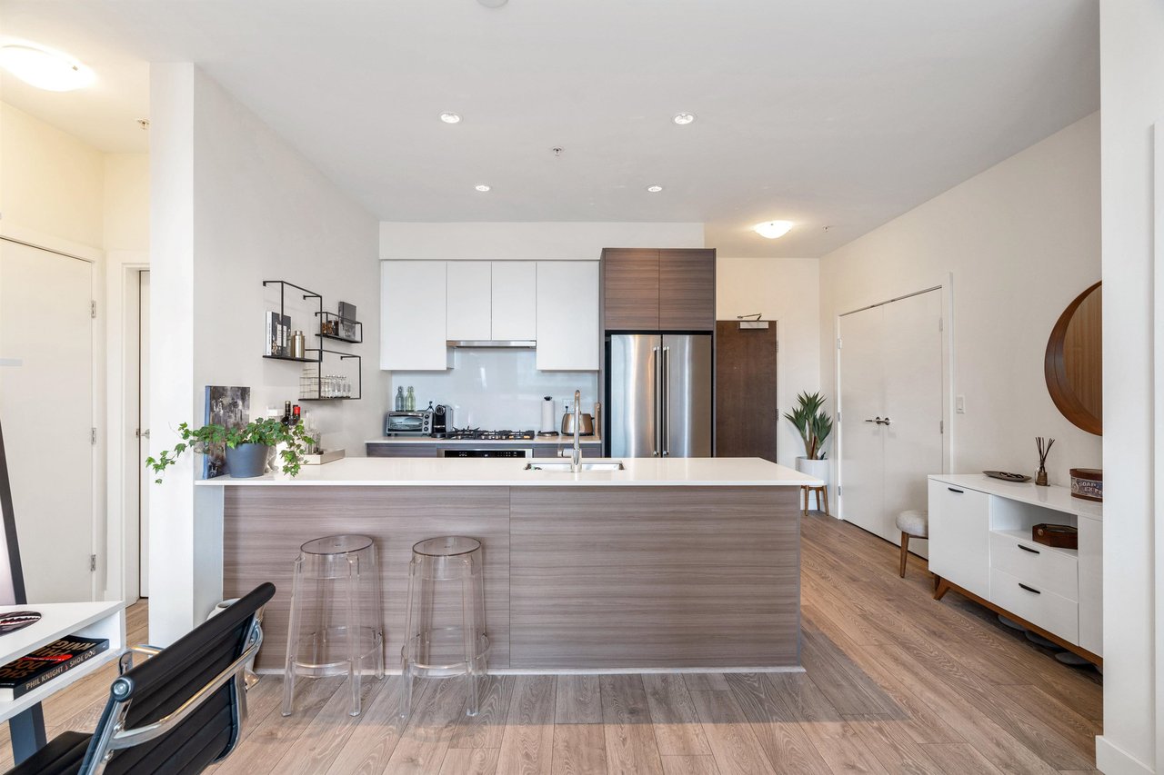 504-4468 Dawson St