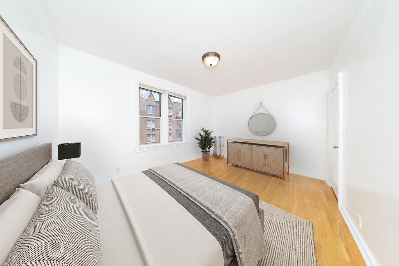 187 Pinehurst Avenue, Apt 5-A