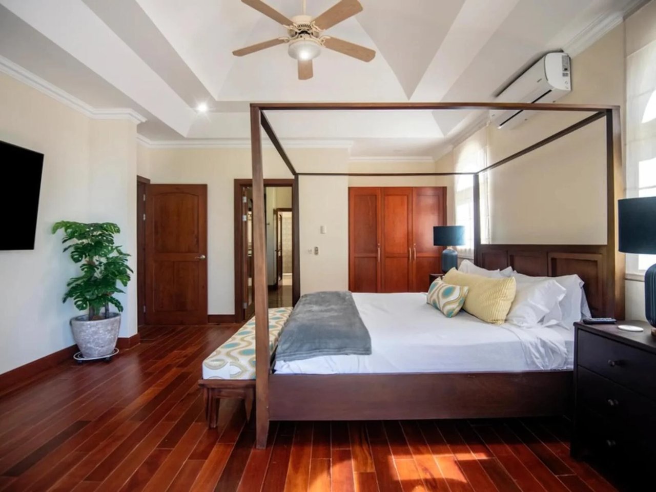 Titled Beachfront Gated Estate, Jaco, Puntarenas