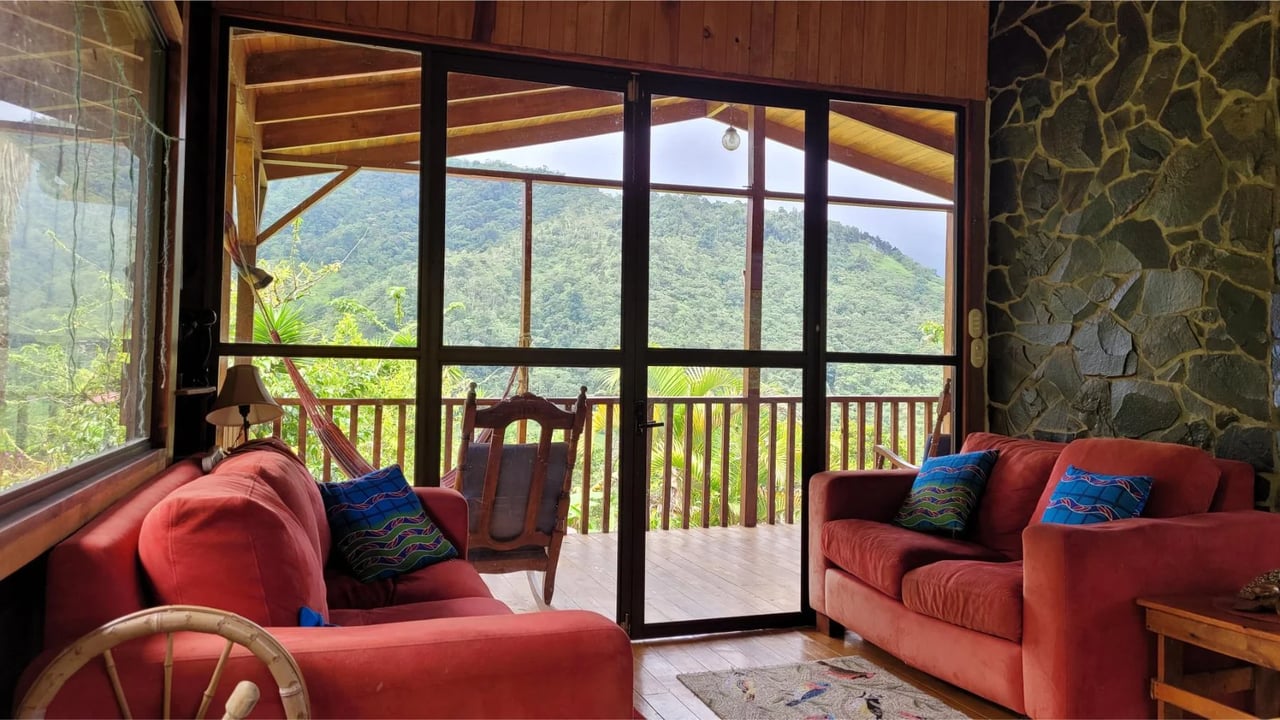 Mountain Retreat with Guest Cabin, Perez Zeledon, San Jose