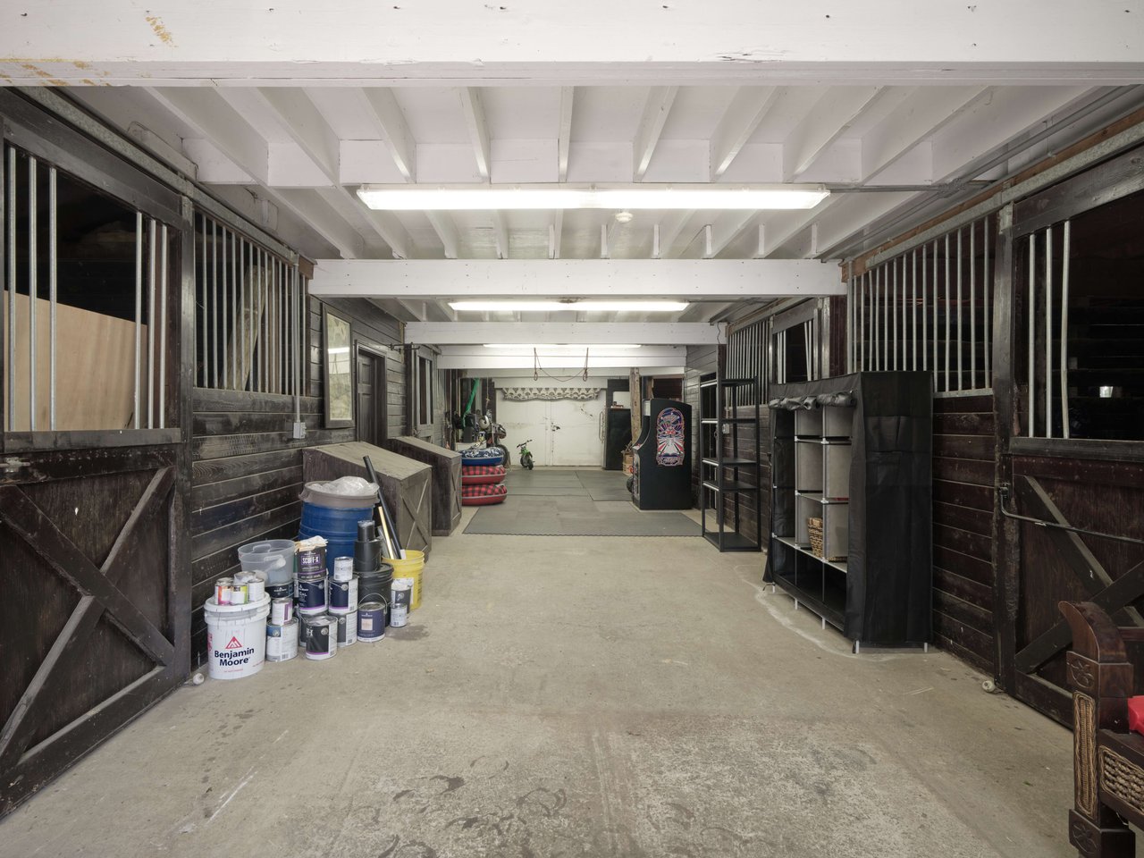 LONGHOUSE FARM 