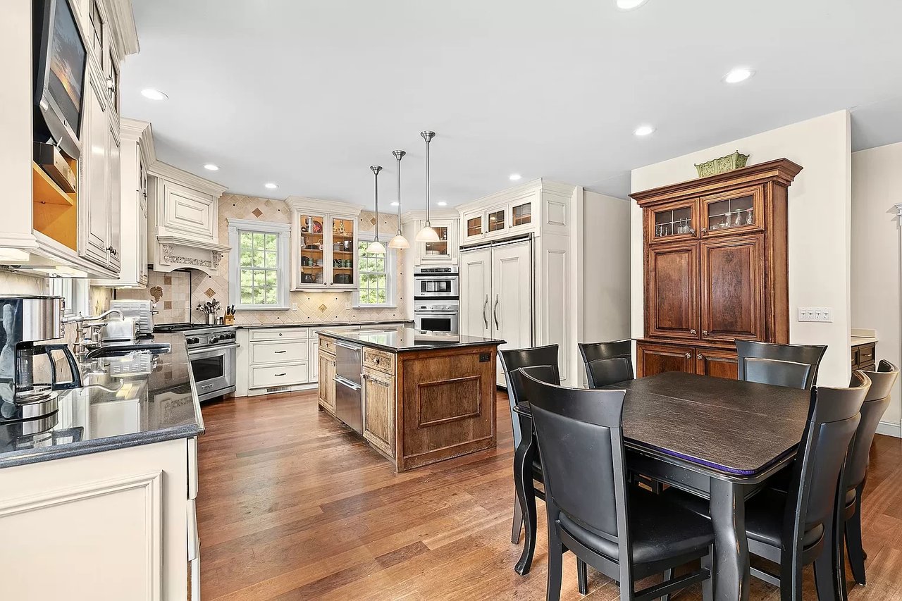 7 Bayview Ter