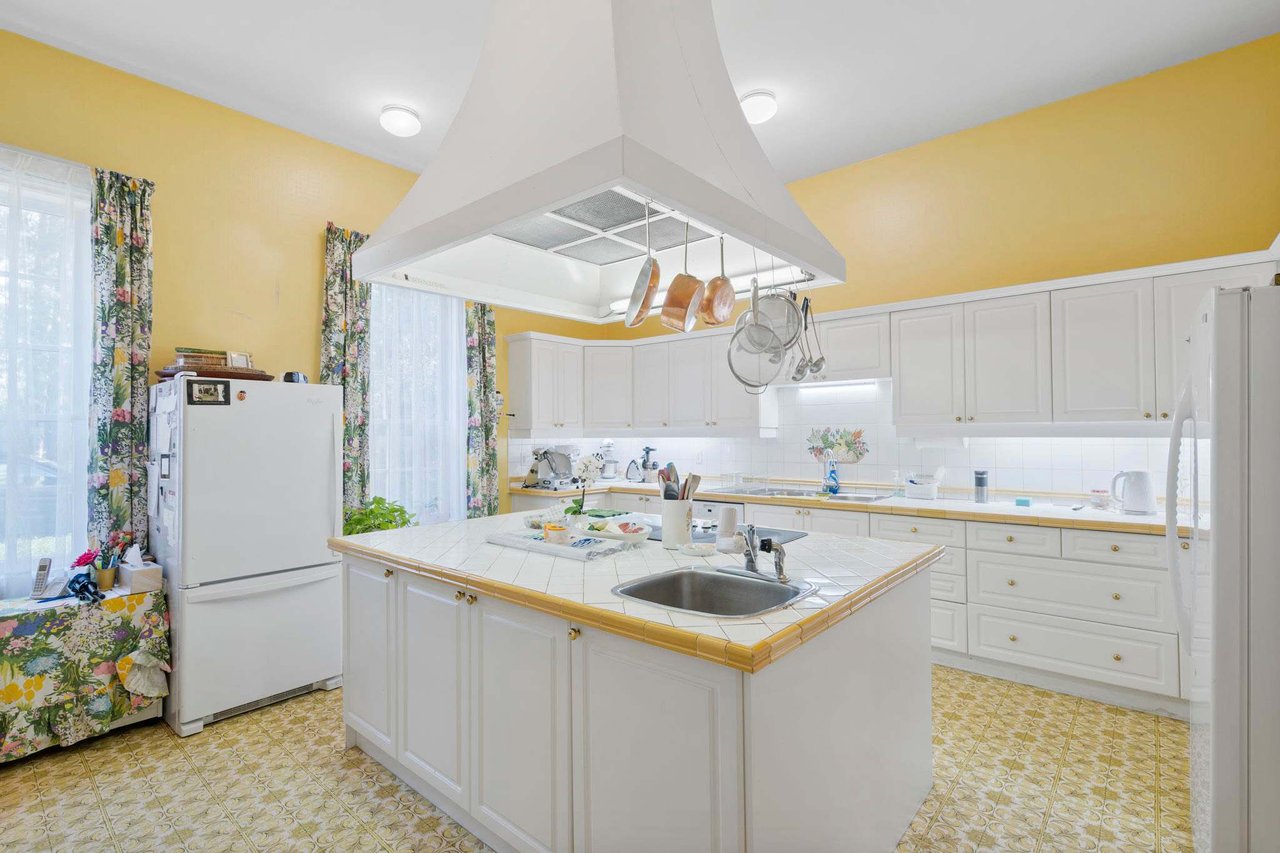 SOLD; An Icon Among Toronto's Finest Estates