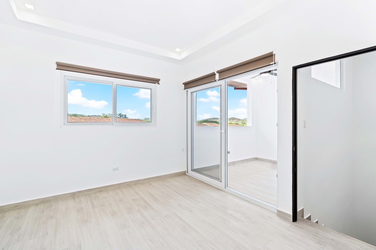 Jacarandas #24 | Luxurious New Townhome in Serene Setting Near Tamarindo
