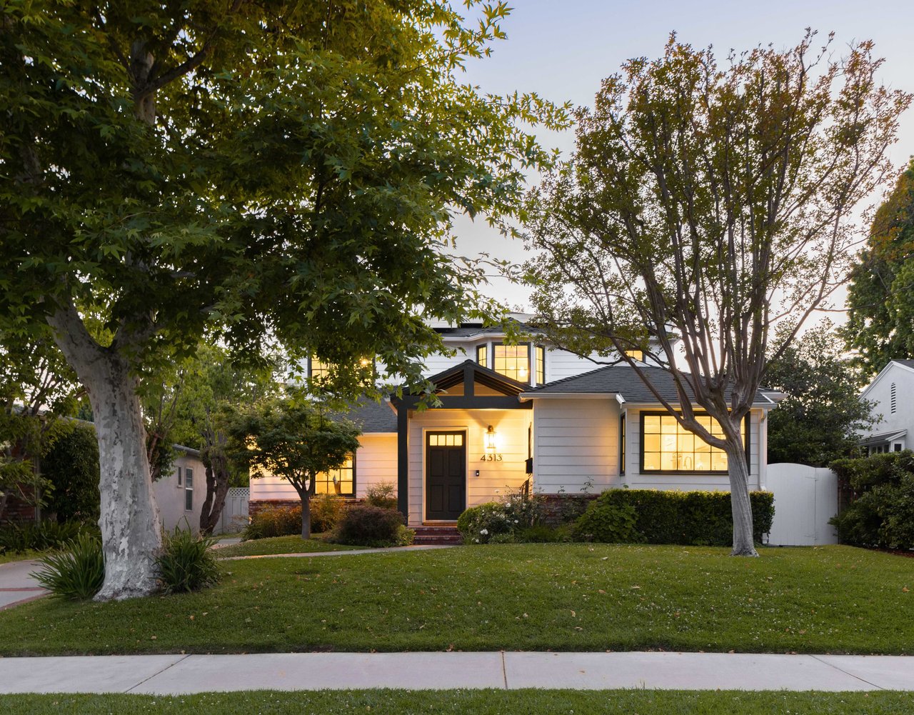 Designer-done 1940s Traditional in Colfax Meadows