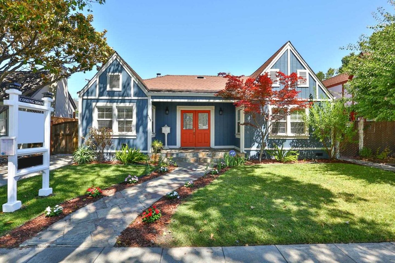 713 Harding AVE