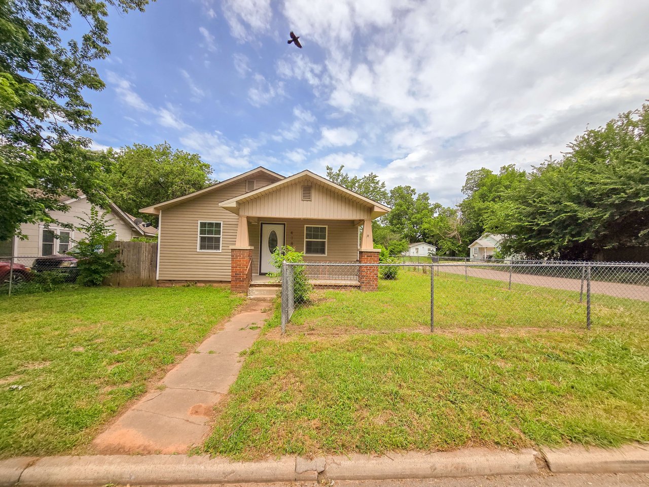 418 N Shawnee