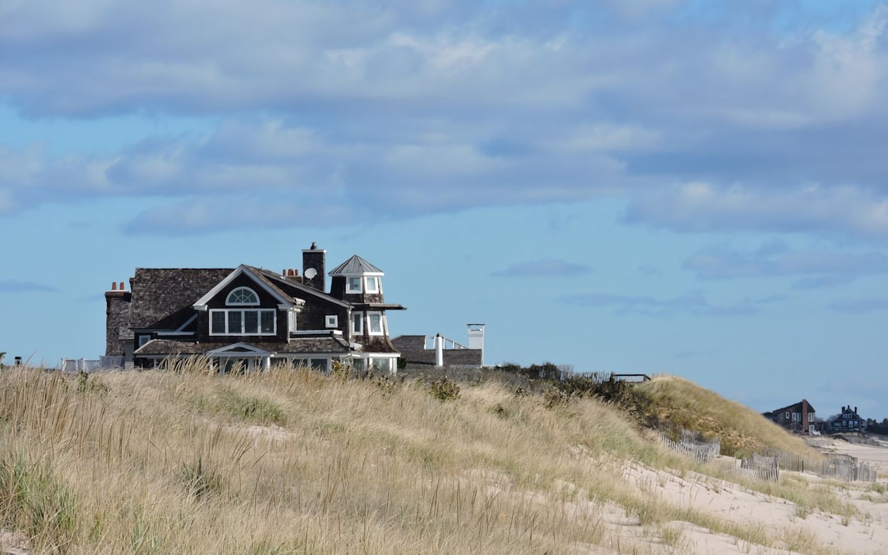 Buying a Home in The Hamptons