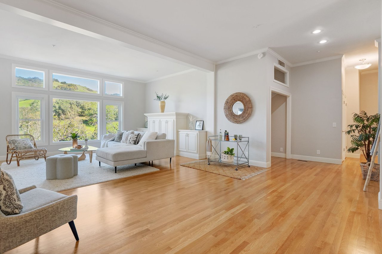 166 Crane Drive, San Anselmo