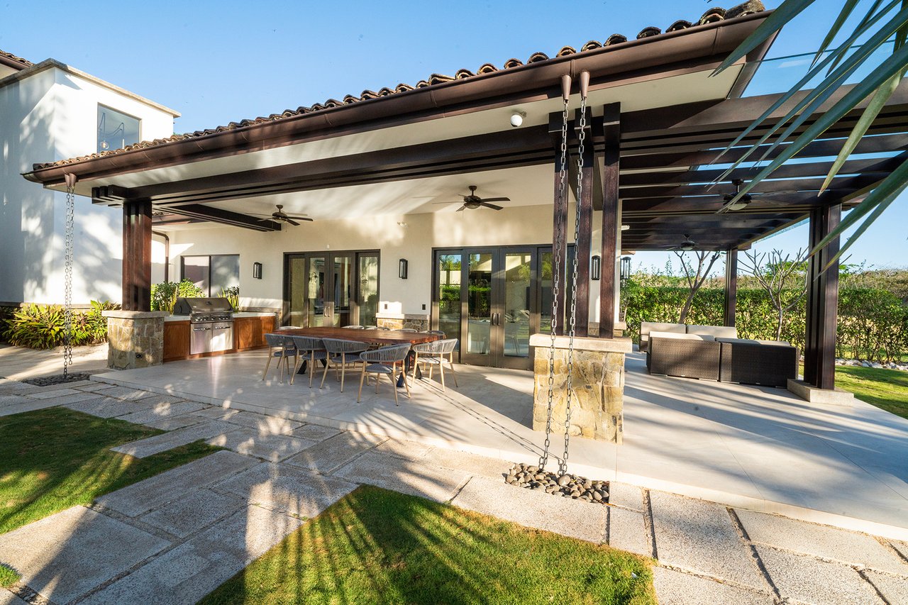 Signature Golf Front Luxury Estate, Hacienda Pinilla, Guanacaste