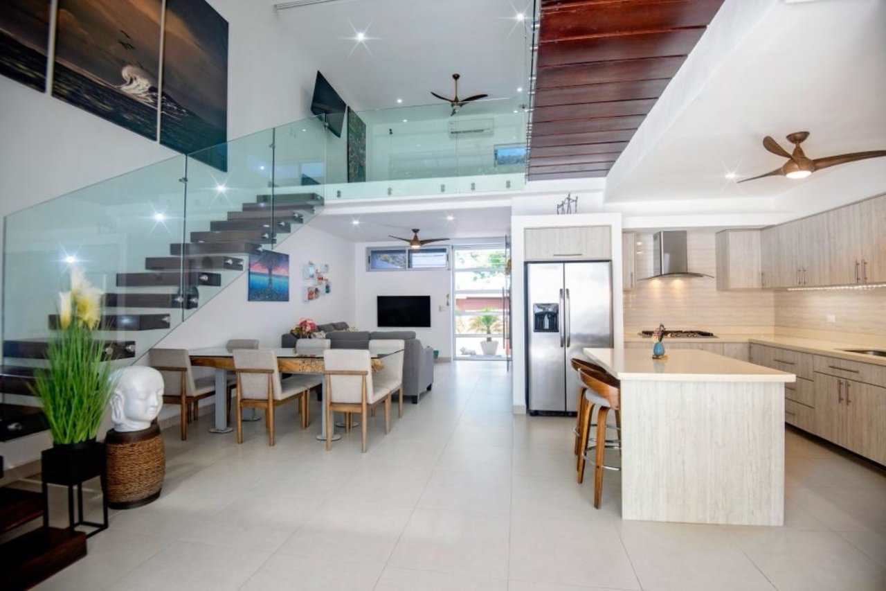 Modern Jungle Pool Villa, Jaco, Puntarenas