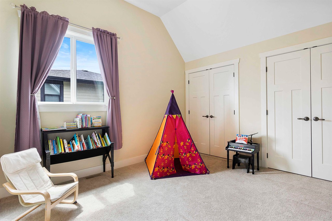 5399 Crimson Ridge