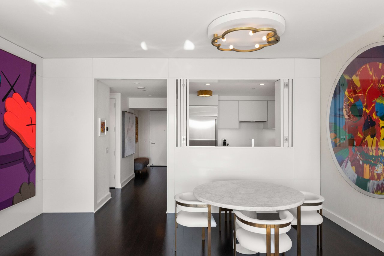 St. Regis Residence 30CD