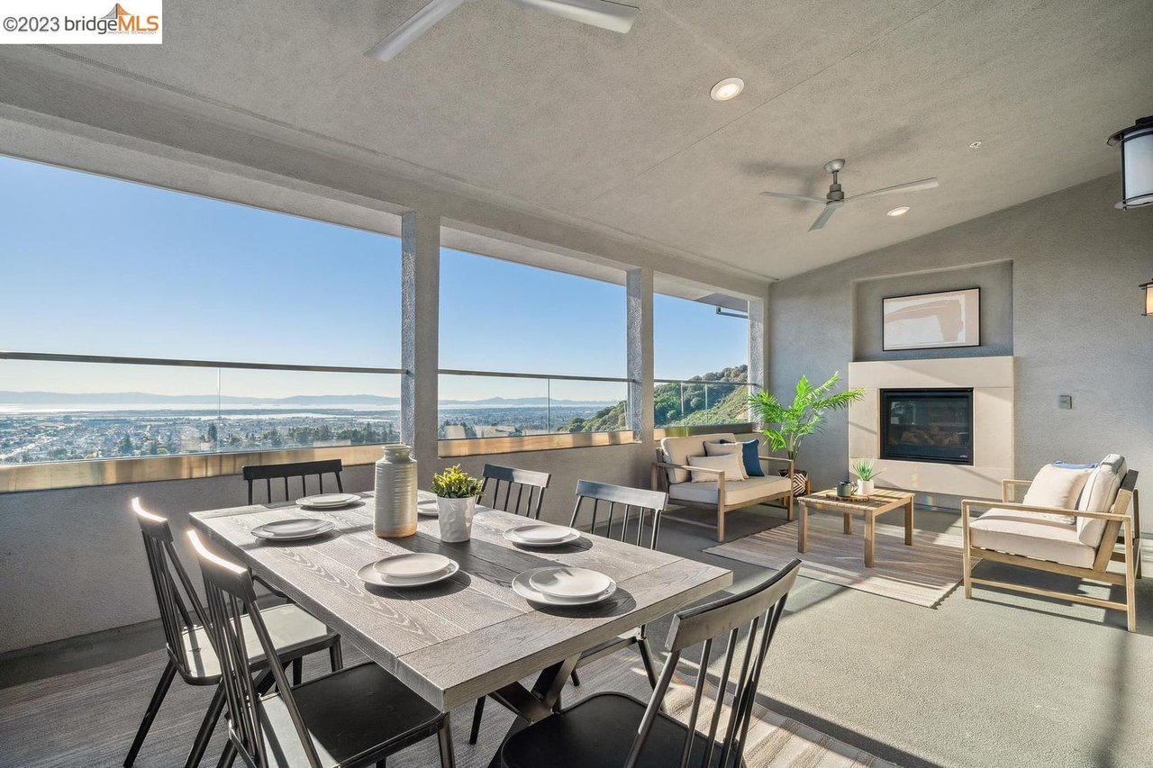 6743 Skyview Dr, Oakland, CA 94605