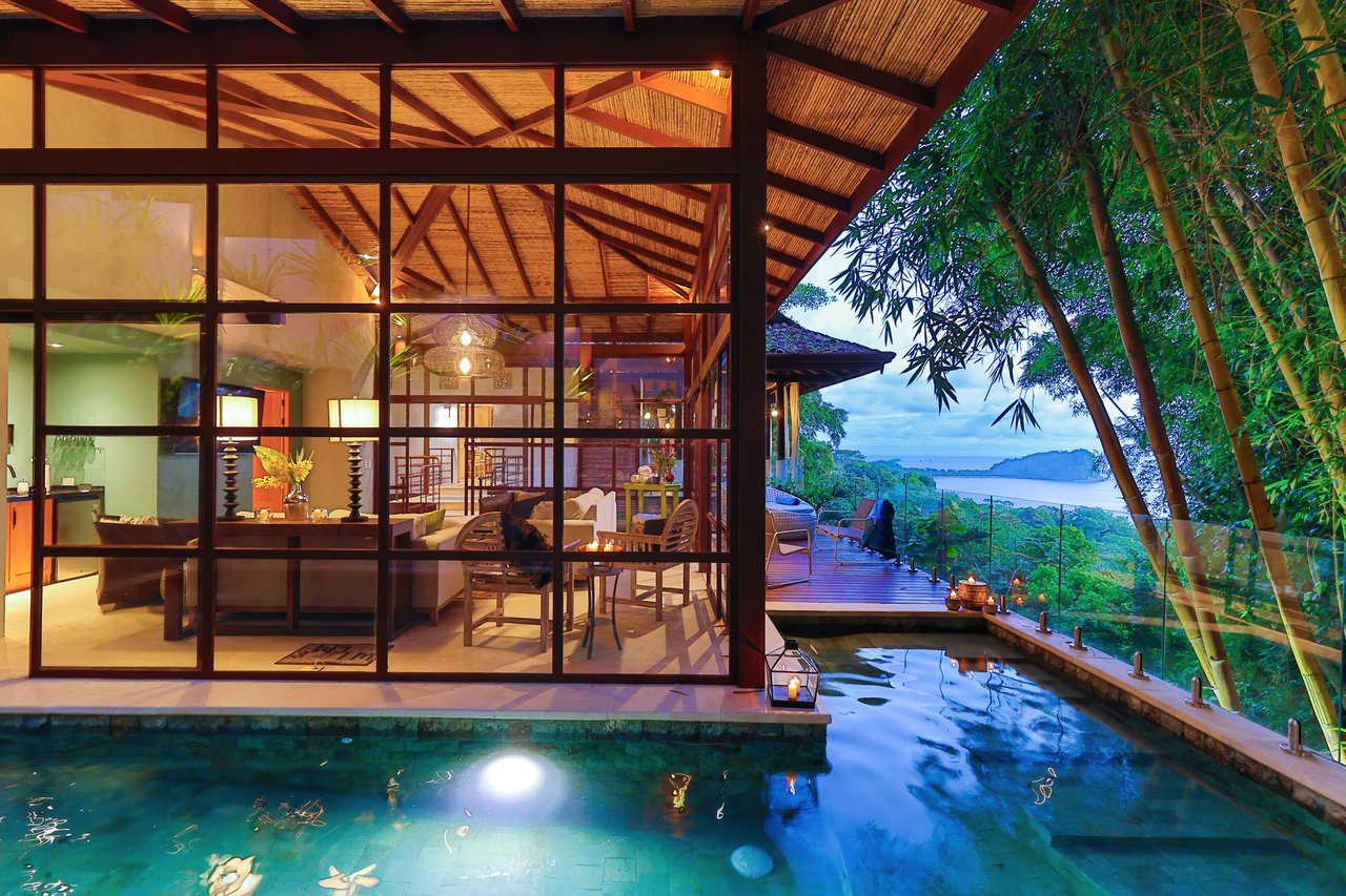 Balinese Tropical Rental Villa, Manuel Antonio, Puntarenas