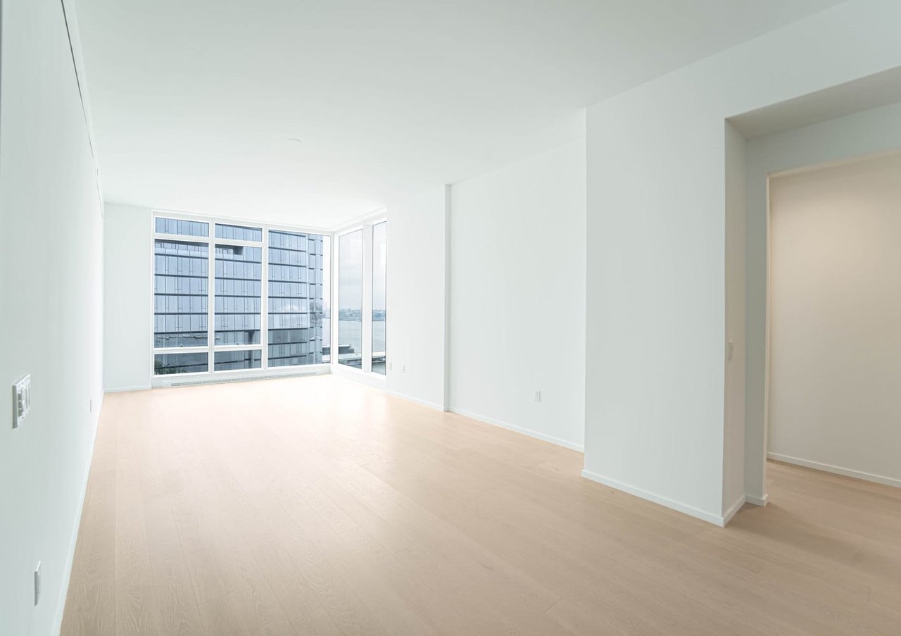 2 Waterline Square #26J