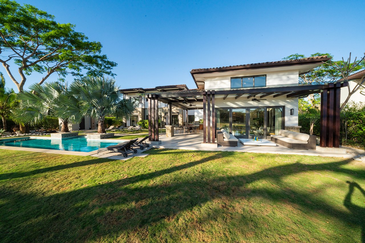 Signature Golf Front Luxury Estate, Hacienda Pinilla, Guanacaste