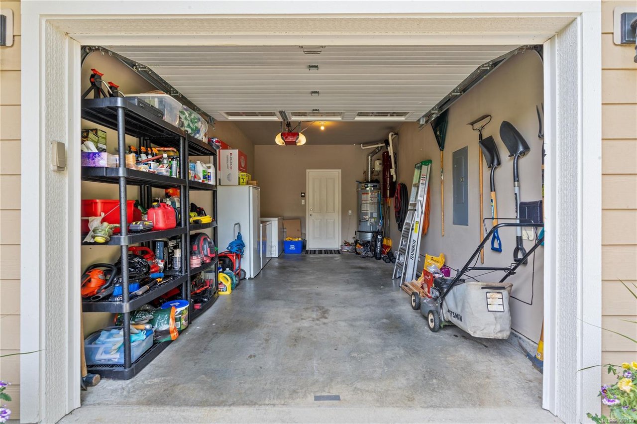 2450 Lund Rd, View Royal